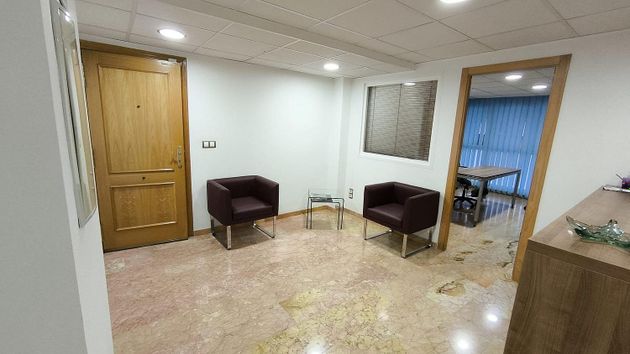 Foto 1 de Alquiler de oficina en Centro - Castellón de la Plana con aire acondicionado