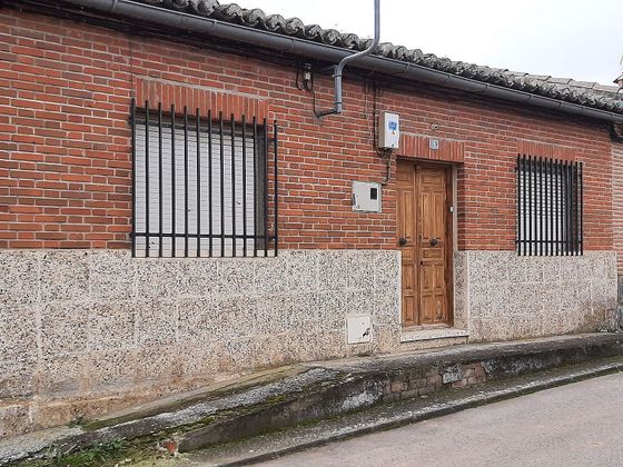 Foto 1 de Casa en venta en calle Atleta Juan Hidalgo de 3 habitaciones con terraza y calefacción