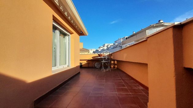 Foto 2 de Àtic en venda a Villena de 4 habitacions amb terrassa i aire acondicionat