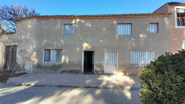 Foto 1 de Casa rural en venda a Villena de 4 habitacions i 239 m²