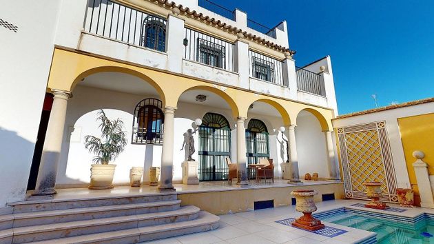 Foto 1 de Xalet en venda a Casco Histórico  - Ribera - San Basilio de 5 habitacions amb terrassa i piscina