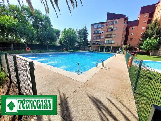 Foto 1 de Pis en venda a Los Arcos - El Viviero de 3 habitacions amb terrassa i piscina