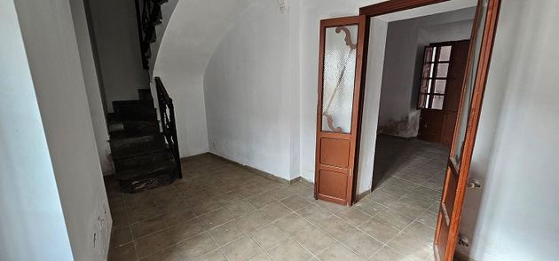 Foto 2 de Casa adosada en venta en Monterrubio de la Serena de 4 habitaciones con terraza