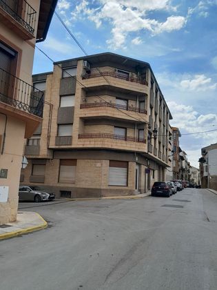 Foto 1 de Pis en venda a calle Mayor de 4 habitacions amb terrassa i balcó