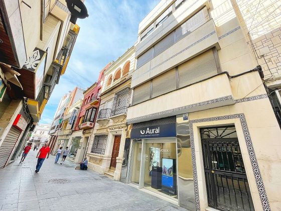 Foto 1 de Pis en venda a Andújar de 3 habitacions amb aire acondicionat i ascensor