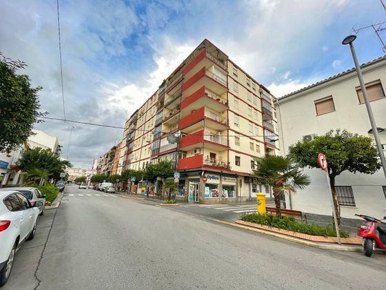 Foto 1 de Piso en venta en Andújar de 4 habitaciones con balcón y ascensor