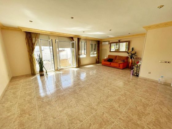 Foto 1 de Piso en venta en Andújar de 3 habitaciones con balcón y aire acondicionado