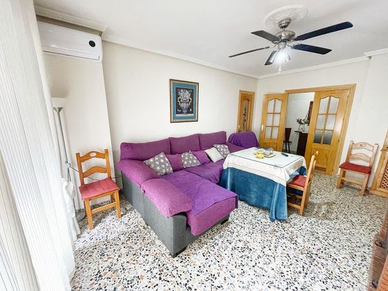 Foto 2 de Piso en venta en Andújar de 4 habitaciones con terraza y balcón