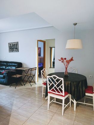 Foto 1 de Piso en venta en calle De Los Porches de 1 habitación con garaje y muebles