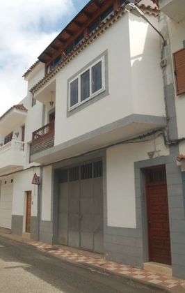 Foto 2 de Casa adossada en venda a El Álamo-Arbejales de 4 habitacions amb terrassa i garatge