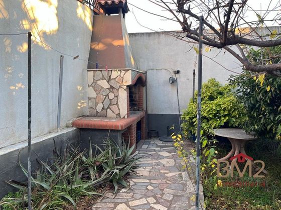 Foto 2 de Chalet en venta en Zona Poble de 3 habitaciones con terraza y jardín