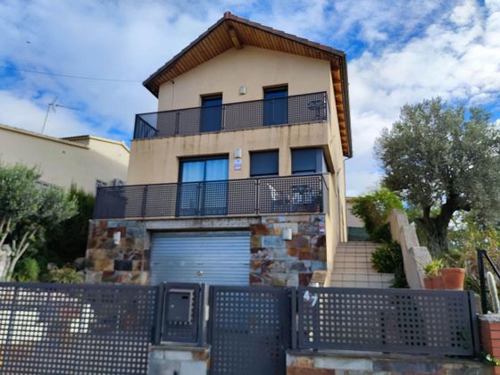 Foto 2 de Chalet en venta en calle Del Lliri de 3 habitaciones con terraza y garaje
