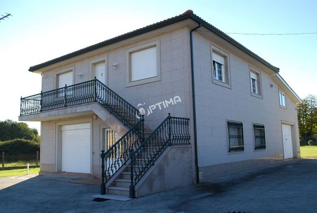 Foto 2 de Xalet en venda a Ciudad Universitaria de 3 habitacions amb garatge i balcó