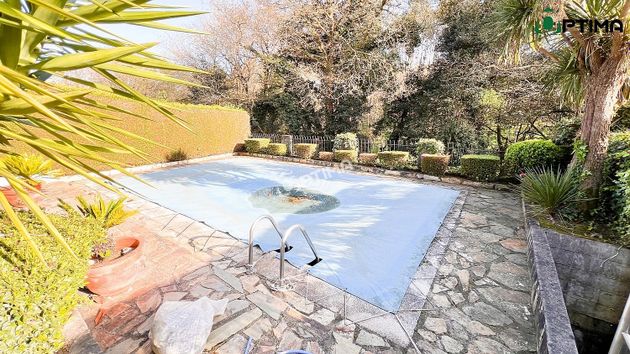 Foto 2 de Xalet en venda a Teo de 5 habitacions amb terrassa i piscina