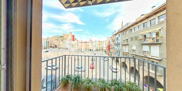 Foto 1 de Venta de piso en Balaguer de 4 habitaciones con terraza y balcón