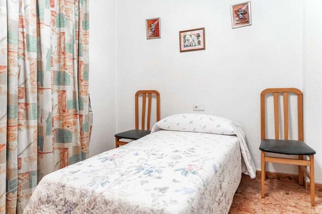Foto 1 de Pis en lloguer a San Andrés - San Antón de 3 habitacions amb mobles i balcó