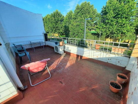 Foto 2 de Casa en venda a Almendralejo de 3 habitacions amb terrassa