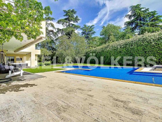 Foto 1 de Xalet en venda a Fuentelarreina de 8 habitacions amb terrassa i piscina