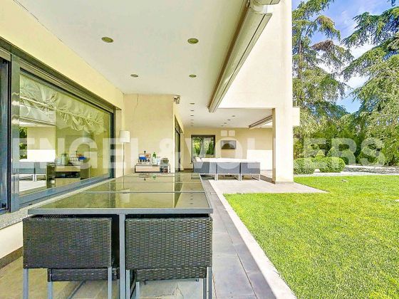 Foto 2 de Xalet en venda a Fuentelarreina de 8 habitacions amb terrassa i piscina
