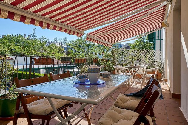 Foto 1 de Piso en venta en Armentia - Ciudad Jardín de 3 habitaciones con terraza y garaje