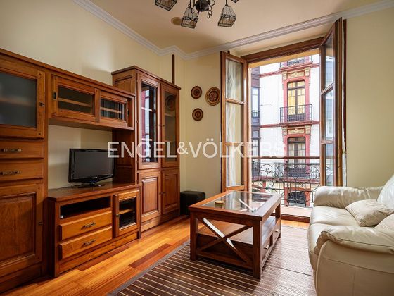 Foto 2 de Venta de piso en calle Garcilaso de la Vega de 1 habitación con balcón y calefacción