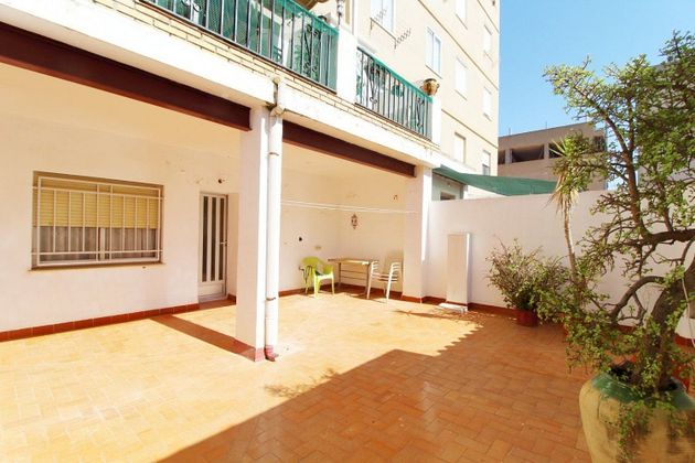 Foto 1 de Piso en venta en avenida Paralelo de 4 habitaciones con terraza y balcón