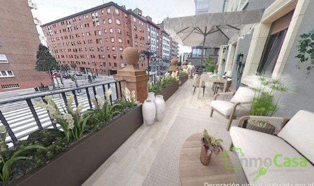 Foto 2 de Pis en venda a calle San Roque de 4 habitacions amb terrassa i jardí