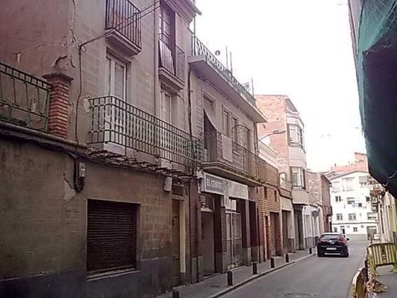 Foto 1 de Venta de casa en calle Angel Guimerà de 5 habitaciones con terraza