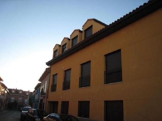Foto 2 de Garatge en venda a calle De Cervantes de 10 m²