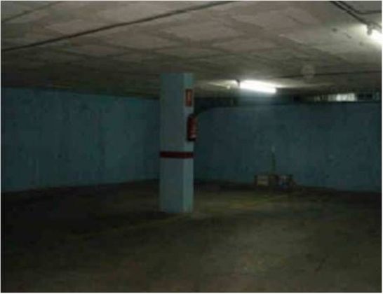 Foto 2 de Garatge en venda a ronda Mossèn Jacint Verdaguer de 10 m²