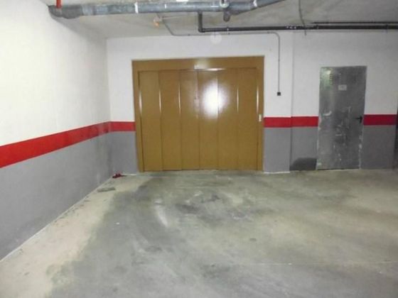 Foto 2 de Garatge en venda a calle La Paz de 10 m²