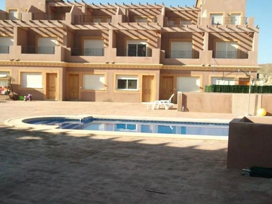 Foto 1 de Casa en venda a Cuevas del Almanzora pueblo de 2 habitacions amb terrassa i piscina