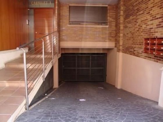 Foto 2 de Garaje en venta en calle Del Carrilet de 10 m²