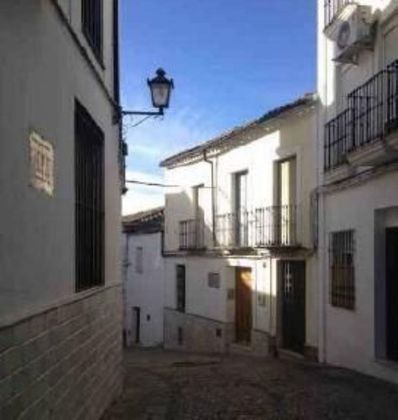 Foto 2 de Piso en venta en calle Beato Diego de Cádiz de 1 habitación y 216 m²