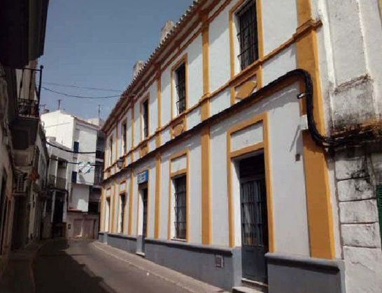 Foto 2 de Casa en venda a calle El Santo de 7 habitacions i 942 m²