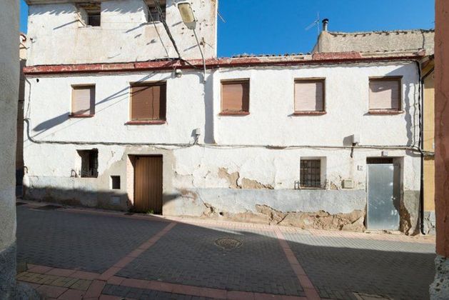 Foto 2 de Venta de casa en avenida Cortes de Aragón de 3 habitaciones y 196 m²
