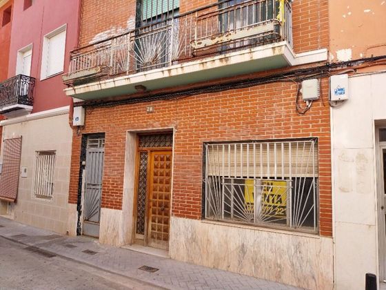 Foto 1 de Pis en venda a calle Cervantes de 2 habitacions amb terrassa