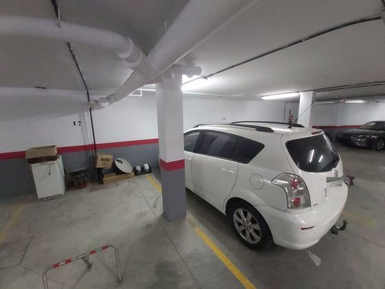 Foto 2 de Venta de garaje en calle Del Arenal de 10 m²