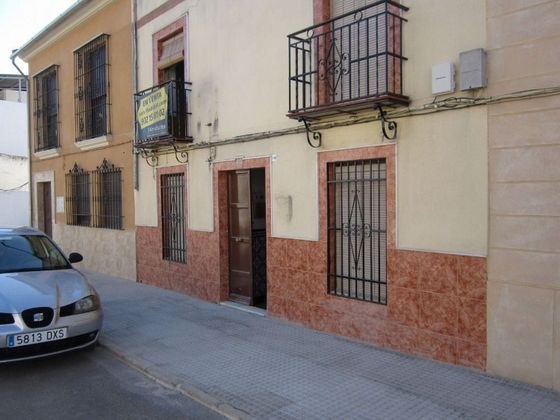 Foto 2 de Casa en venda a calle Alonso de Aguilar de 4 habitacions amb terrassa