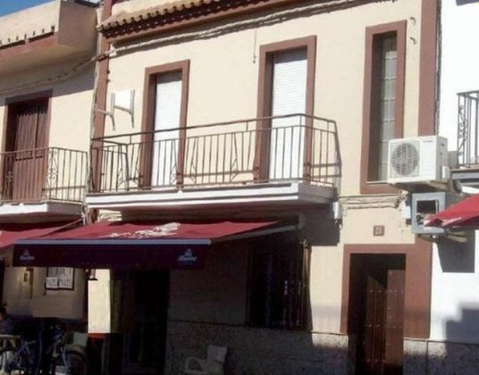 Foto 1 de Pis en venda a calle Juan Jose Baquero de 2 habitacions amb terrassa
