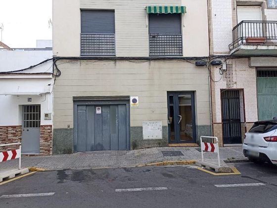 Foto 1 de Garatge en venda a calle Aragón de 10 m²