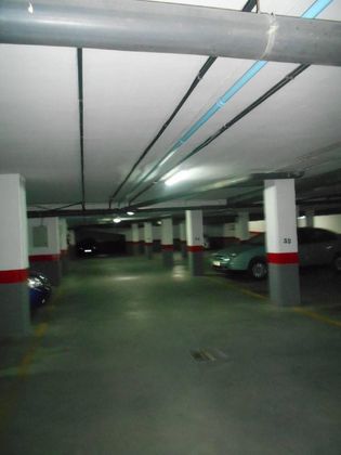 Foto 2 de Garatge en venda a calle Carlos Cano de 1 m²