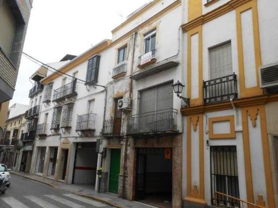 Foto 1 de Venta de piso en calle Monturque de 2 habitaciones con terraza