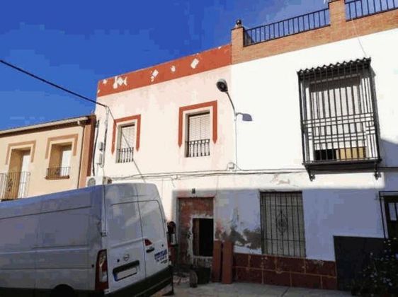 Foto 1 de Venta de casa en calle Santiago de 4 habitaciones con terraza