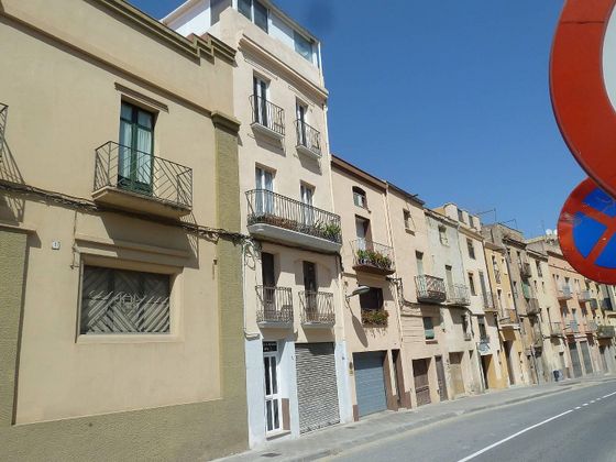 Foto 1 de Venta de piso en calle Muralla de Sant Antoni de 2 habitaciones con balcón