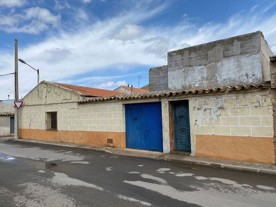 Foto 2 de Casa en venda a calle Castillala Mancha de 4 habitacions i 105 m²