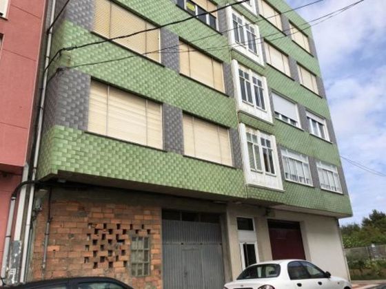 Foto 1 de Pis en venda a calle Villadóniga de 3 habitacions amb terrassa