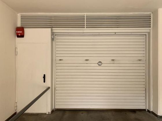 Foto 1 de Venta de garaje en calle De Francesc Oller de 10 m²