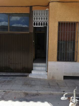Foto 1 de Pis en venda a calle Ramón y Cajal de 2 habitacions amb terrassa