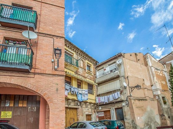 Foto 2 de Pis en venda a calle San Andrés de 2 habitacions i 67 m²
